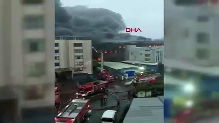 İstanbul'da büyük yangın: Saatlerdir söndürülemedi