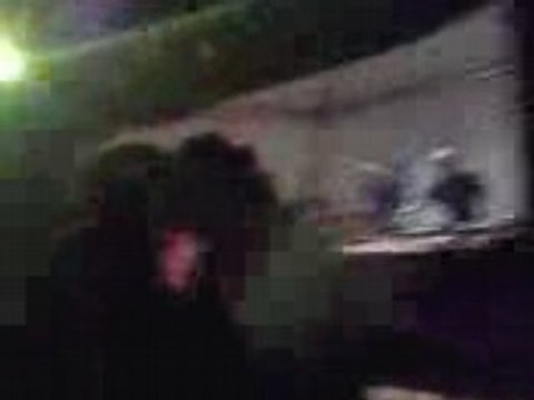 Bassiste d'asian dub fondation