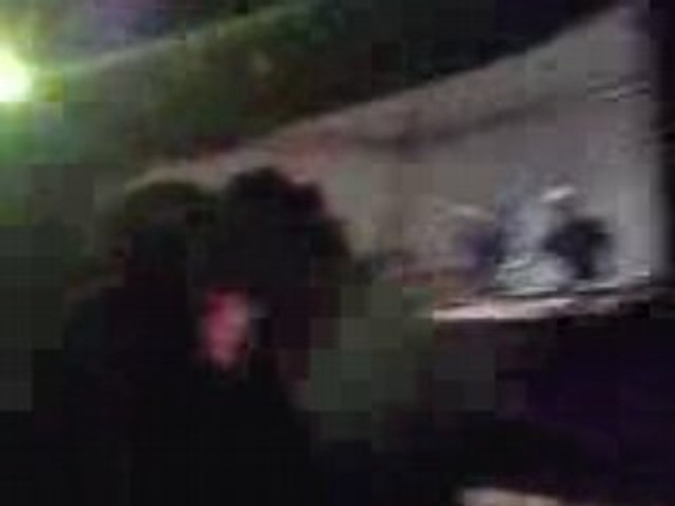 Bassiste d'asian dub fondation