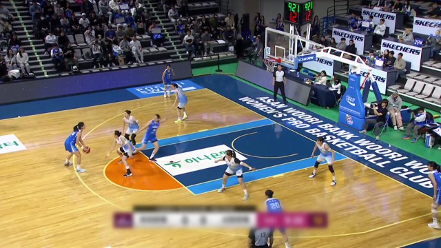 '김단비 18득점' 우리은행, 신한은행 잡고 3연승 행진 / YTN