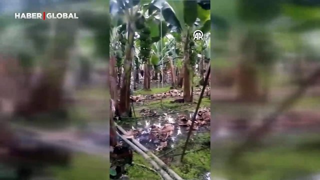 Antalya'da hortum anı kamerada