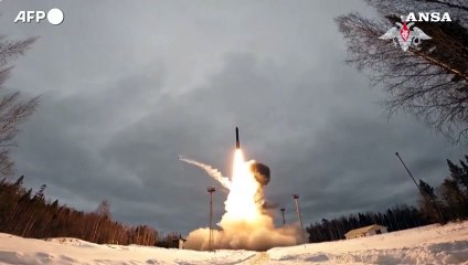 Video di un lancio di prova di un missile balistico diffuso il 1 marzo da esercito russo