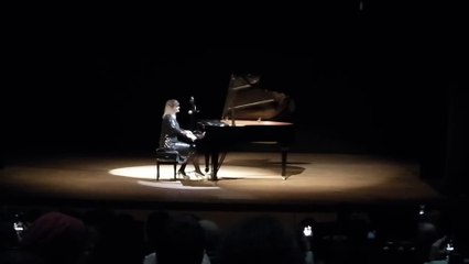 Kseniia Prostitova - İzmir Marşı Piyano Varyasyonu