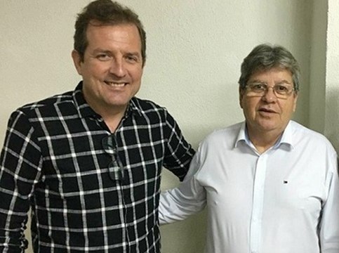 Fábio Tyrone defende que PSB indique nome do próprio partido para substituir João Azevêdo no governo