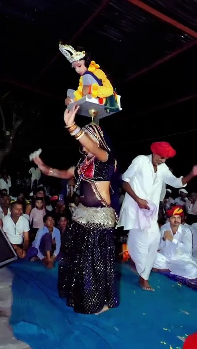 ,,,,,,beautiful,,,,, fun of,,,,,dance,,,,,,,