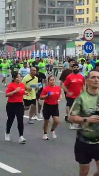 Runners take to Sheikh Zayed Road for Dubai Run