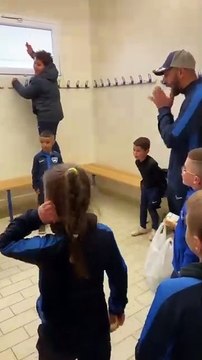 U6 : ILS SONT ENCORE TIMIDES ... MAIS CA VA VENIR !!!!