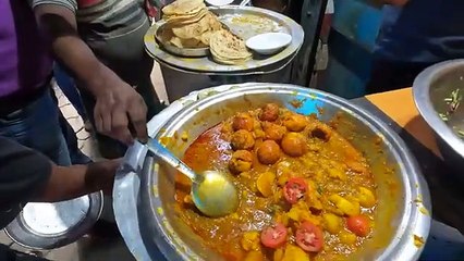 Cheapest Food Of Kolkata | Paratha Ghugni Aloo Dum & Chicken Stew ONLY ₹30 | Indian Street Food