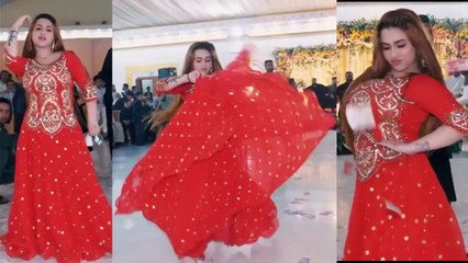 Asan Nokar Janab Day , Rimal Shah Sizzling Dance Moves Will Leave You Speechless (2024)