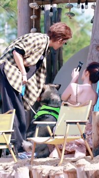 esther yu shuxin ryan ding yuxi love game in eastern fantasy variety show filming reuters compilation