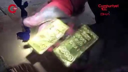 Van'da hafif ticari araçta 20 kilo külçe altın ele geçirildi