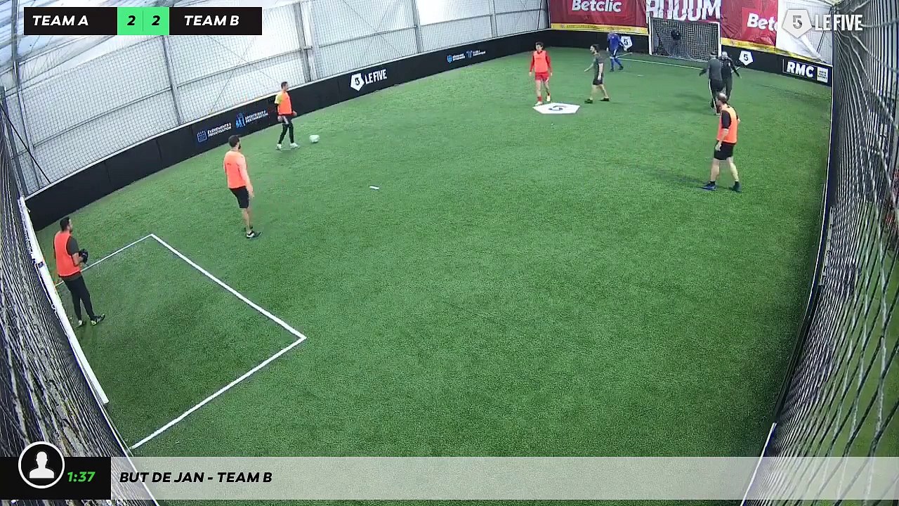 But de Jan - Team B