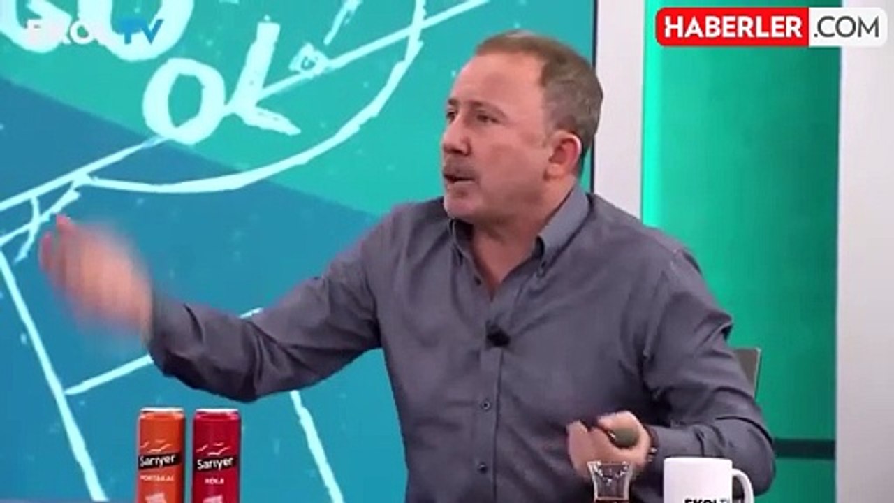 Sergen Yalçın canlı yayında olduğunu unutup eline sigara aldı