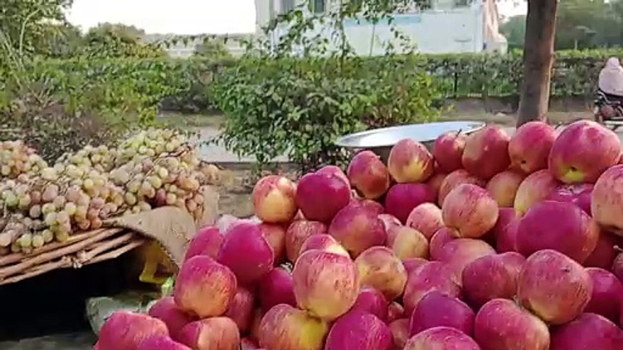Apple and Banana Benefits for a healthy Ok n Faisalabad
