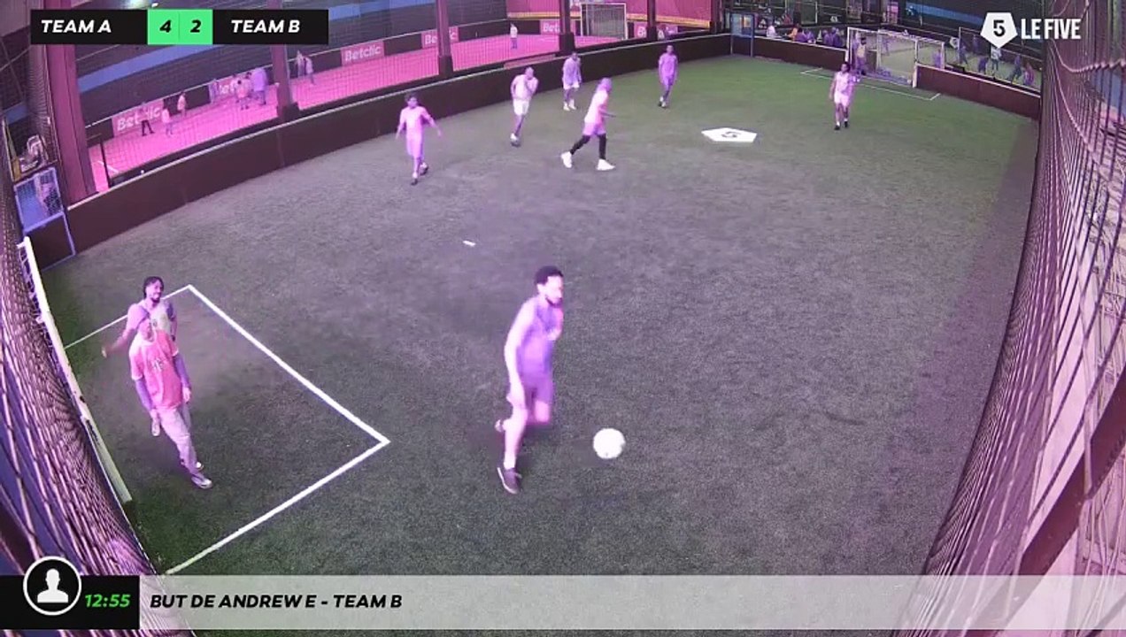 But de Andrew E - Team B