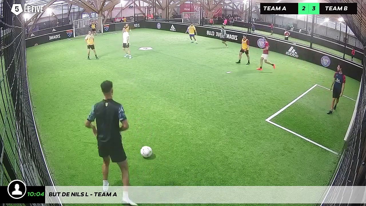 But de Nils L - Team A