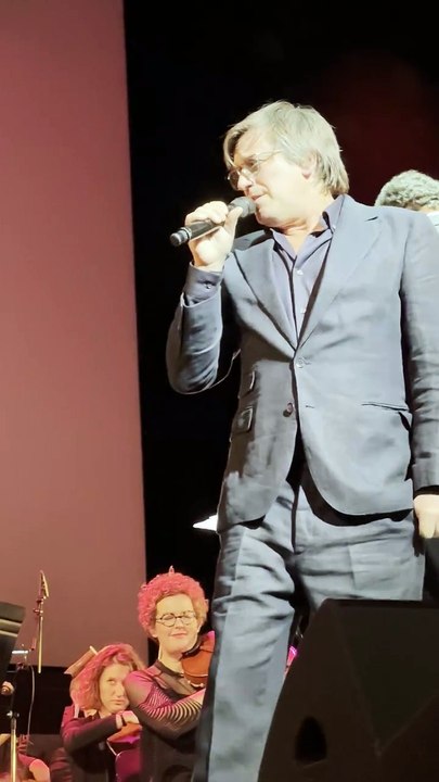 Exclusif - Spectacle symphonique "Aznavour Célébration - l'hommage officiel" en clôture du centenaire de la naissance de C. Aznavour au palais des Congrès à Paris le 23 novembre 2024.