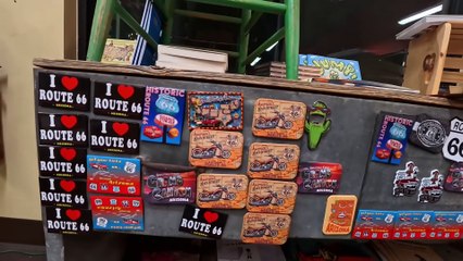 SURVIVING 24 HOURS As HOMELESS in USA