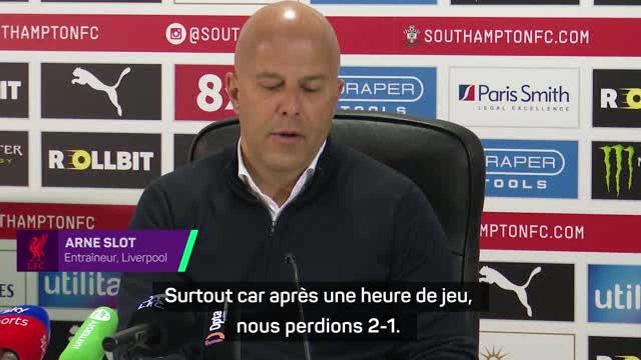 Liverpool - Slot : "Sur un nuage, ce serait exagéré"