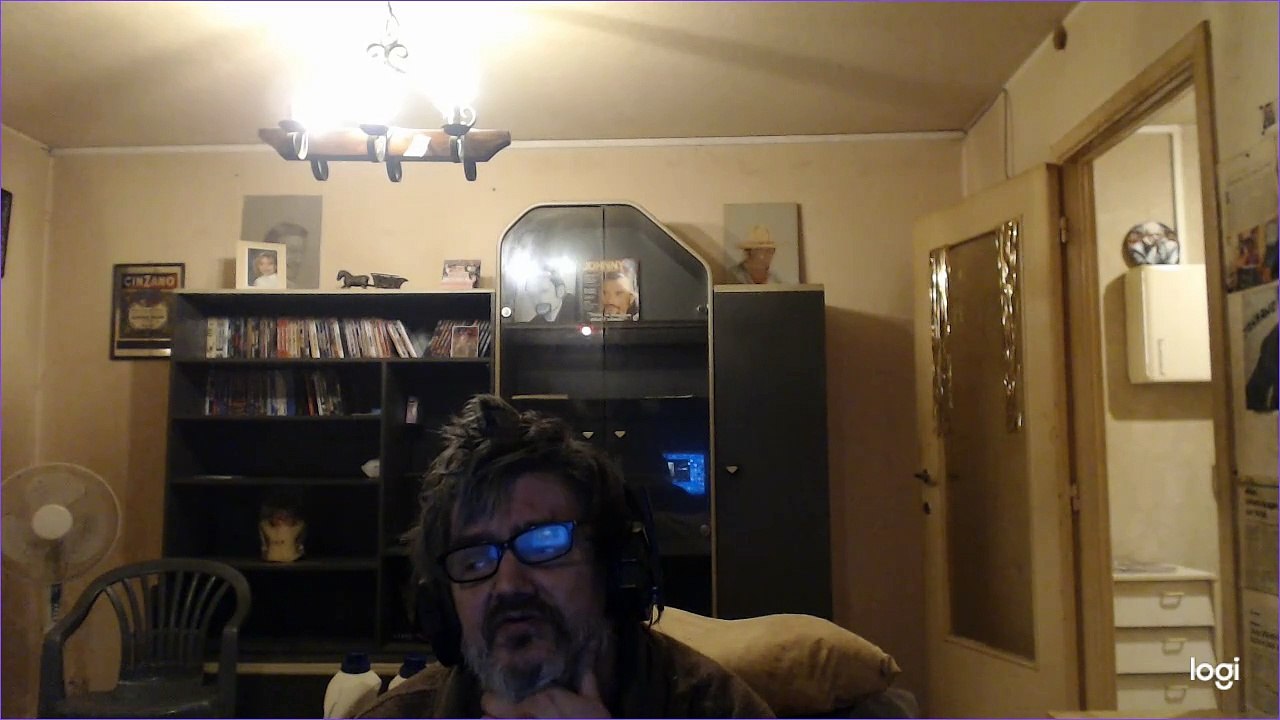 serge et fantomas je m excuse pour avoir troller avec la photi de ma cherie rose noire