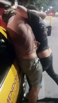 Pelea Taxistas en Mendoza