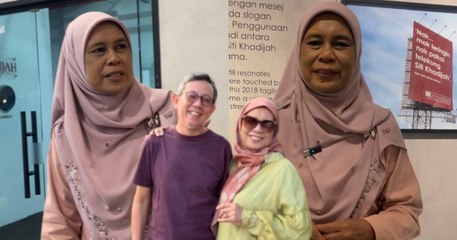 “Lain Kita Boleh Beli. Tudung, Kasut, Handbag Yang Mahal. Kenapa Tidak Telekung?”