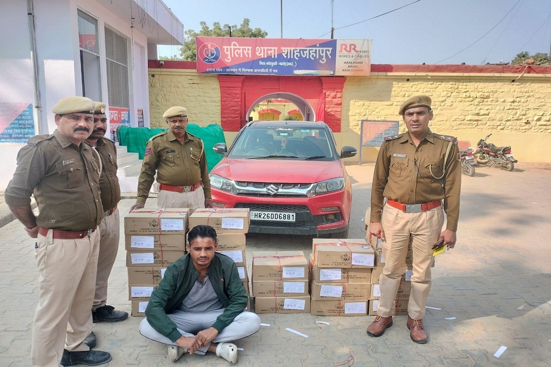 Polic Action : शाहजहांपुर पुलिस ने अवैध शराब तस...