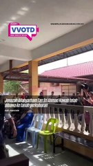 Seniman Negara yang juga komposer terkenal Tan Sri Dr Ahmad Nawab menghembuskan nafas