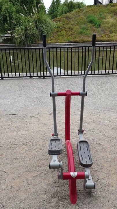 Public Exercise Area in a Park 🌳