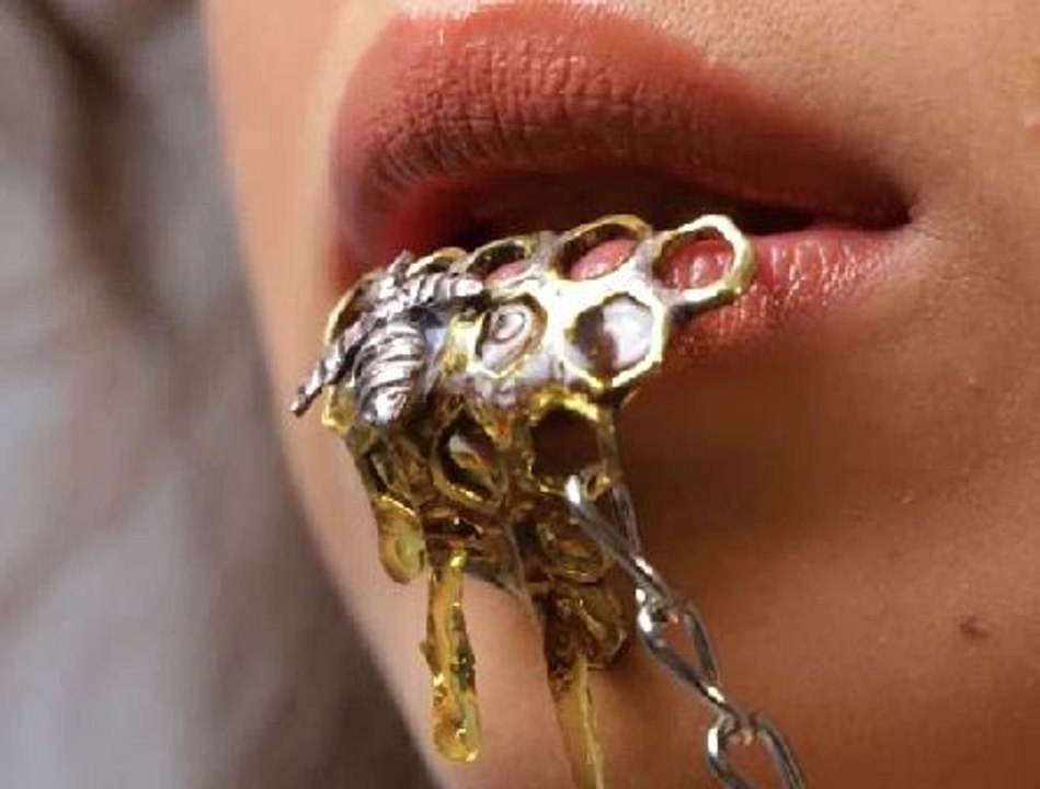 Lip bling! Crafting accessory for beautiful lips!