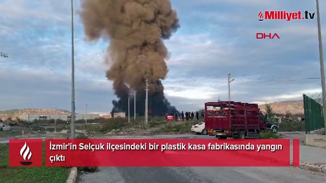 İzmir'de fabrika yangını! Ekipler müdahale ediyor