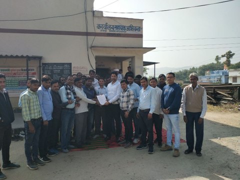VIDEO: विद्युत निगम के निजीकरण के विरोध में धरना