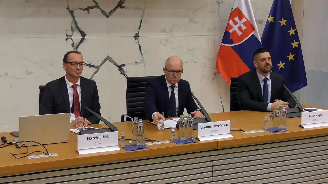 ZÁZNAM: NBS: Konsolidačný balík pomôže verejným financiám aj finančnej stabilite