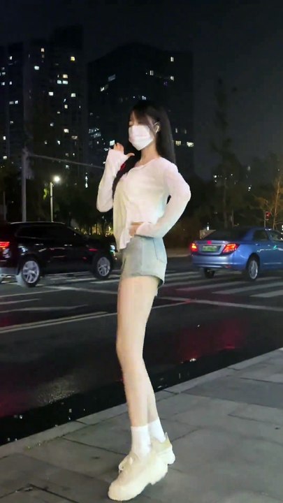歌好看还是人好听🙈#别再说你不爱我翻跳#歌曲别再说你不爱我