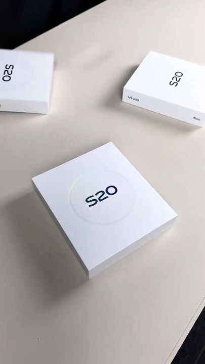 #LATEST #Flagship #Launch - ViVO S20 Unboxed 😳