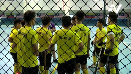 Mana-mana pemain yang ketepikan tugasan negara akan di "ban" bermain di liga