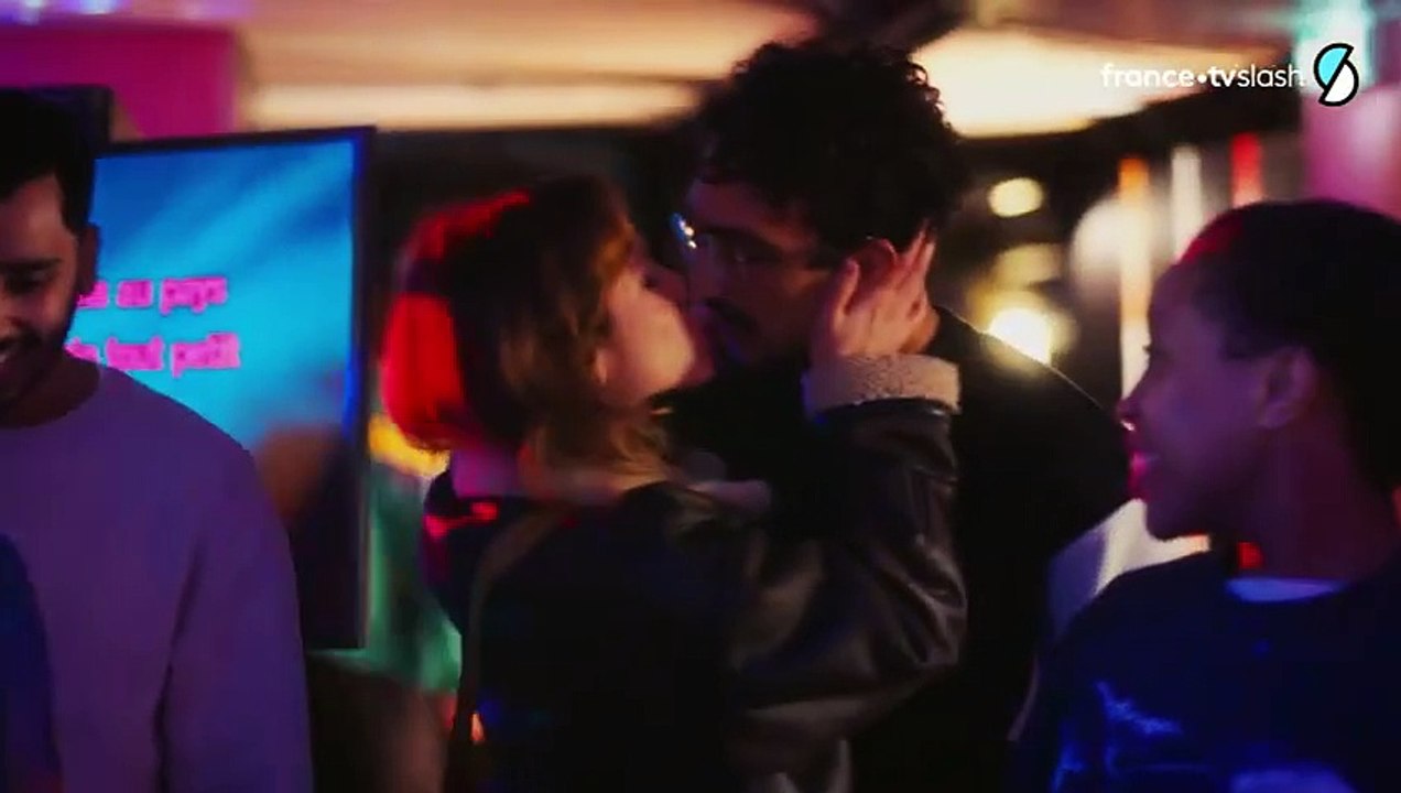 Adaptée d'un compte Instagram à succès où sont publiés les SMS d'amoureux anonymes, la série "Amours solitaires" de retour sur les plateformes de France Télévisions et d'Arte