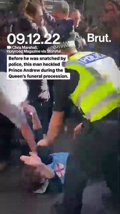 Prince Andrew heckled during funeral procession
