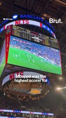 Mbappé gets standing ovation at NBA game