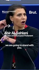 Member of Parliament cuts hair in support of Iranian women