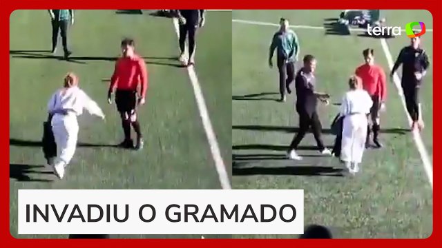 Mãe de jogador agride árbitro em partida de futebol na Espanha