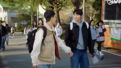 Kang Haejun ✨being dumb✨ for 1 minute 56 secs- Family by choice