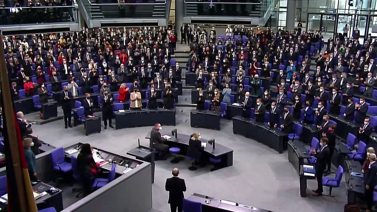 Olaf Scholz: Stehaufmännchen von der SPD