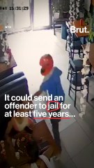 Chain snatching caught on camera