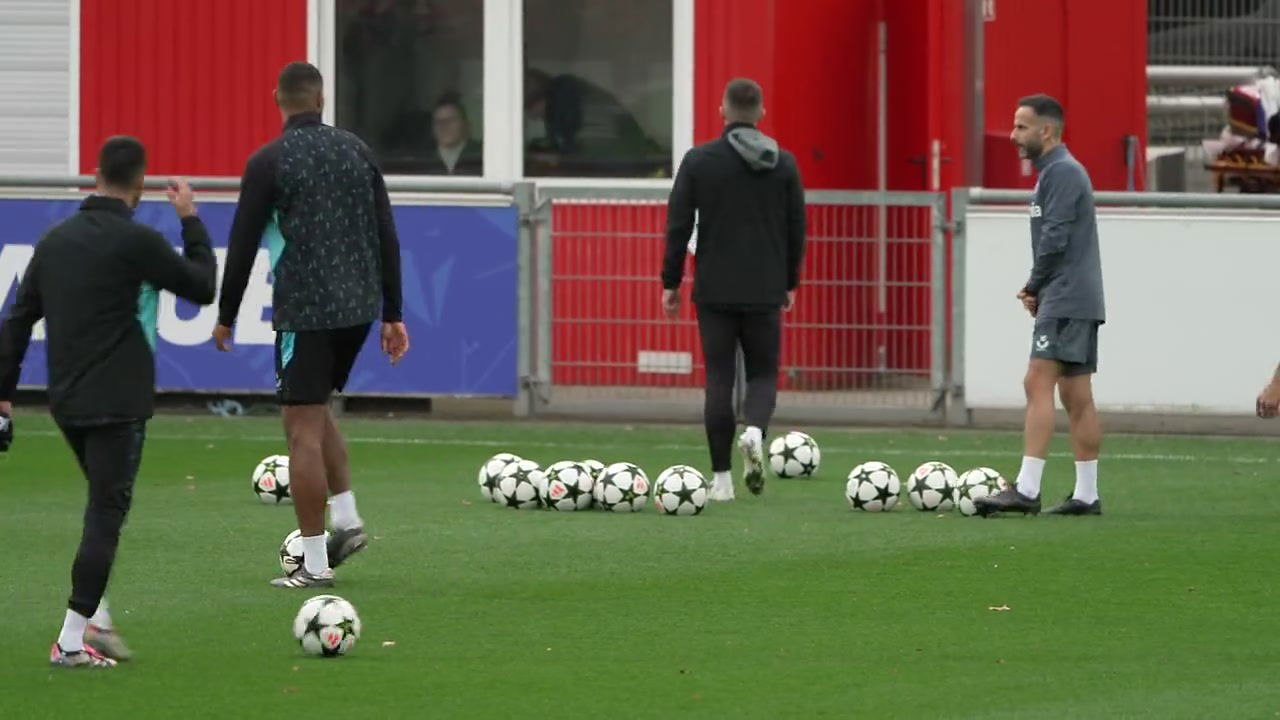 Bayer Leverkusen train ahead of UCL clash with Salzburg