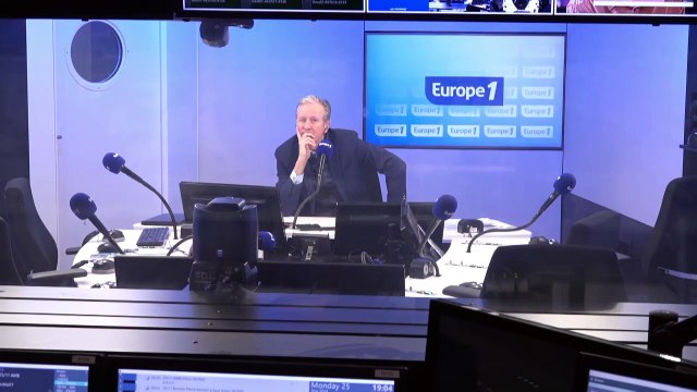 Budget 2025 : Michel Barnier «campé sur ses positions», le RN prêt à la censure, déclare Marine Le Pen
