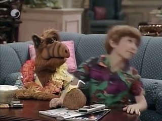 ALF 02x02, La Balada de la Isla de Gilligan