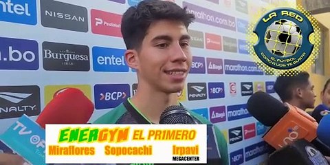 El jugador de la selección boliviana de fútbol Oscar Lopez milita en el fútbol español
