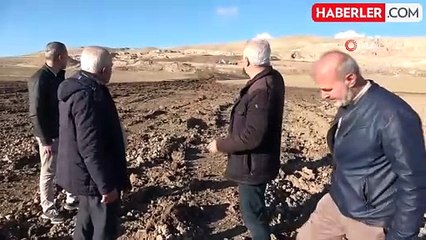 Van'da Atık Barajı Çöktü, Ekili Tarlalar Zarar Gördü