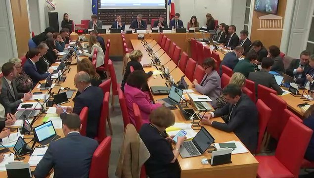 Commission des lois : Proposition de loi visant à restaurer l'autorité de la justice à l'égard des mineurs délinquants et de leurs parents - Mardi 26 novembre 2024